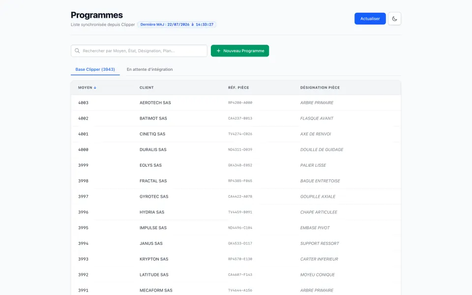 Interface de gestion des programmes : liste synchronisée depuis l'ERP, recherche et onglet des créations en attente d'intégration.